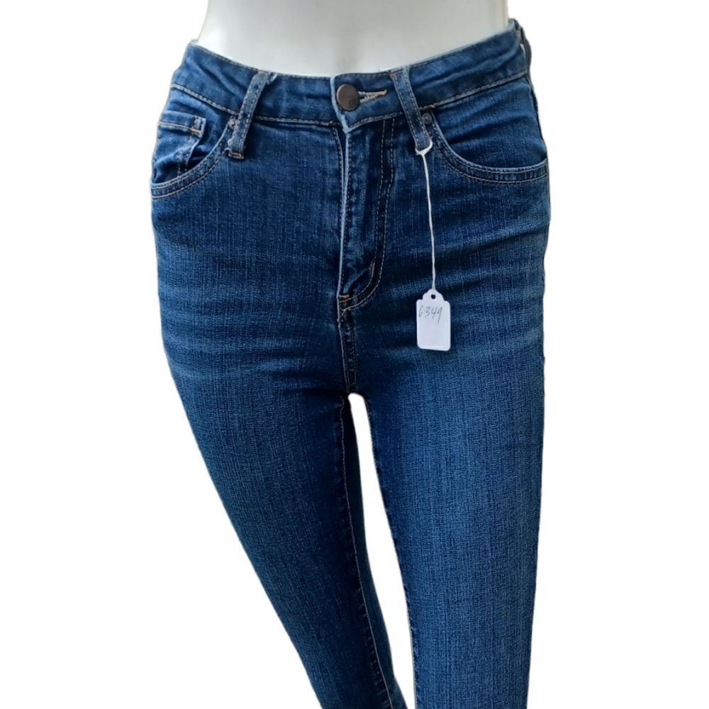 634920..Girls RSQ Skinny Jeans Size 00/23, 9"Rise